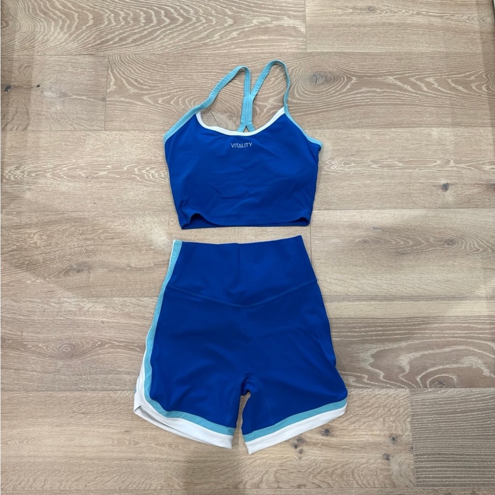 Balance Athletica multi short ONLY- river contrast